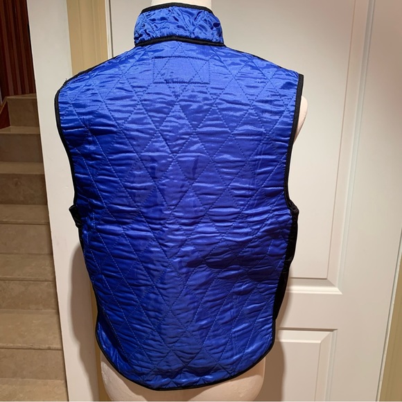 HYPERKEWL. NWT. Cooling Fabric Vest. Blue. Size XS. - Picture 3 of 9